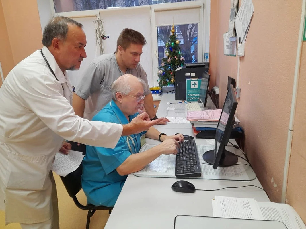 Кардиологи и эндоваскулярные хирурги областной больницы спасли тренера по кёкусинкай после клинической смерти