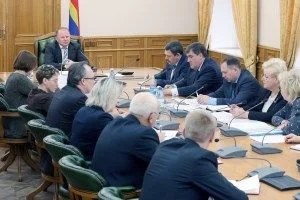 Губернатор: Если мы увидим необоснованный рост цен на лекарства, сразу обратимся в УФАС