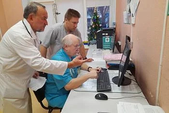 Кардиологи и эндоваскулярные хирурги областной больницы спасли тренера по кёкусинкай после клинической смерти