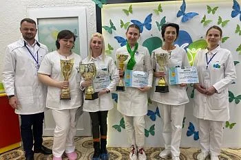 В Городской детской стоматологической поликлинике состоялось награждение победителей конкурса «Лучший сотрудник года» В Городской детской стоматологической поликлинике состоялось награждение победителей конкурса «Лучший сотрудник года»