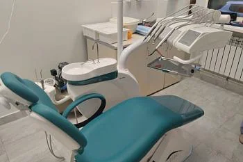 В центральной районной больнице Славска начали работать сразу три новые стоматологические установки  В центральной районной больнице Славска начали работать сразу три новые стоматологические установки