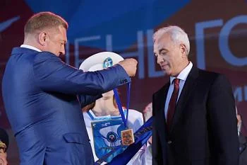 В День города чествовали почетного гражданина города Калининграда – 2016 Игоря Вайсбейна